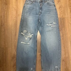 Zara Mid Rise Baggy Jeans